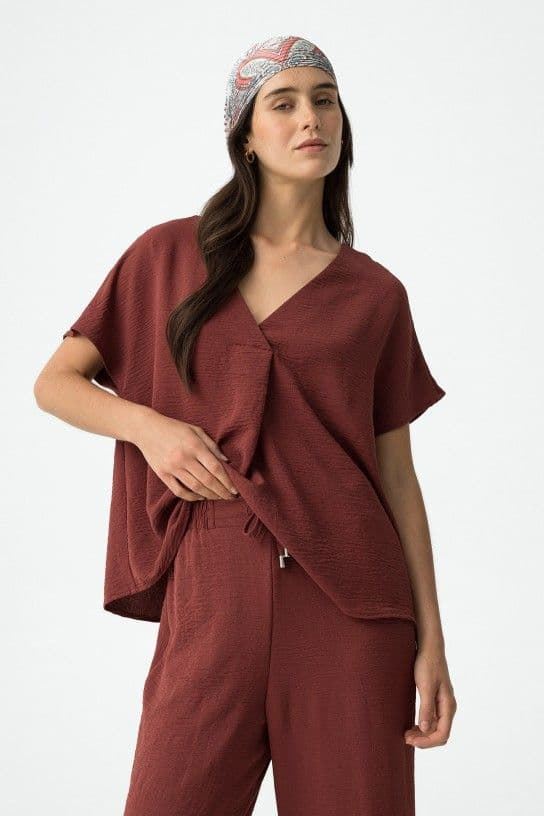 Blusa escote pico granate, Maxine - Imagen 1