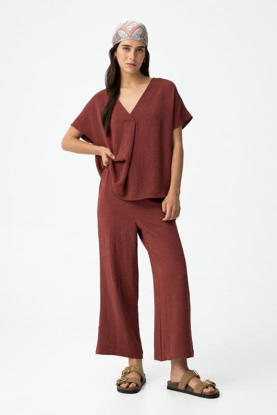 Blusa escote pico granate, Maxine - Imagen 6