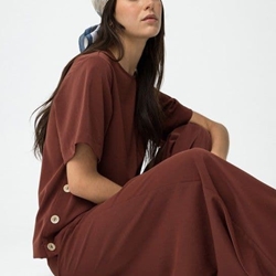 Blusa fluida teja, Aethos - Imagen 1