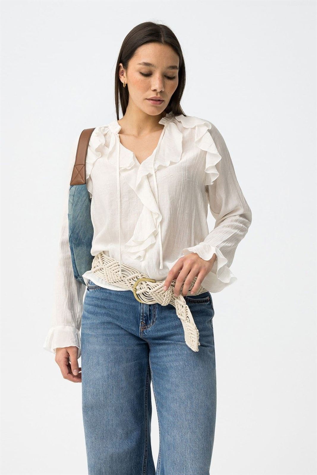 Blusa volantes blanca, Braga - Imagen 1