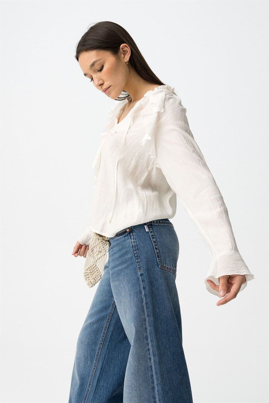 Blusa volantes blanca, Braga - Imagen 3