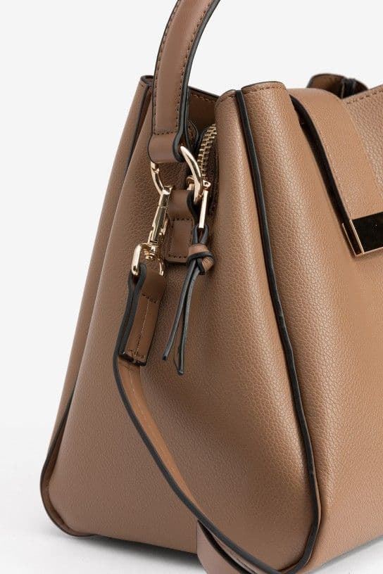 Bolso bucket camel - Imagen 3