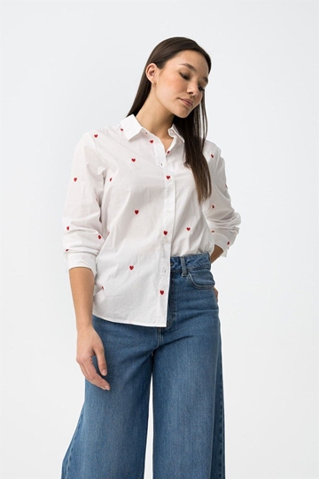 Camisa blanca bordado corazones, Valentina - Imagen 2