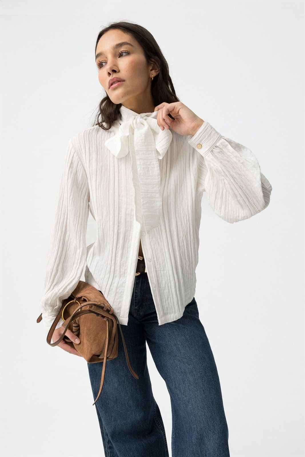 Camisa blanca con lazo, Amazing - Imagen 1