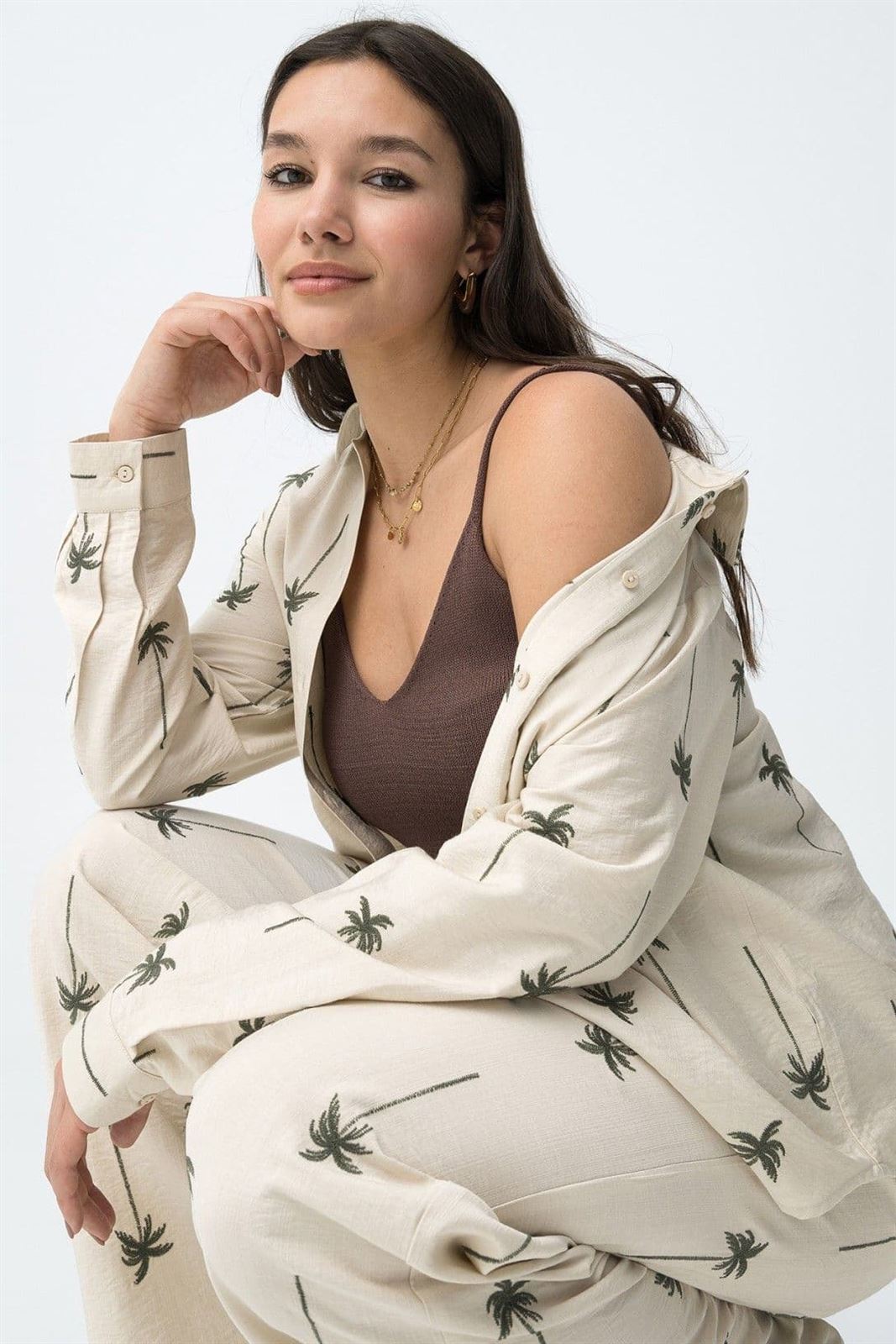 Camisa bordado palmeras, Palmeiras - Imagen 1