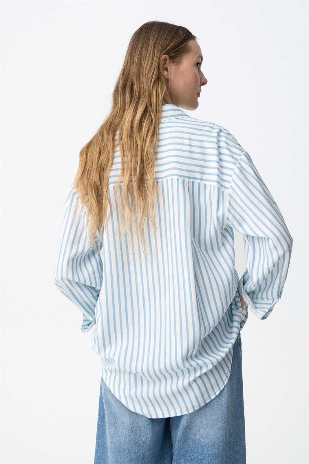 Camisa de lino y rayas, Ella - Imagen 3