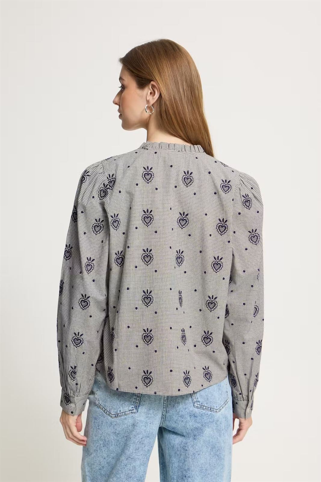 Camisa Eloza de cuadros vichy con corazones bordados Ichi - crudo y azul marino - Imagen 4