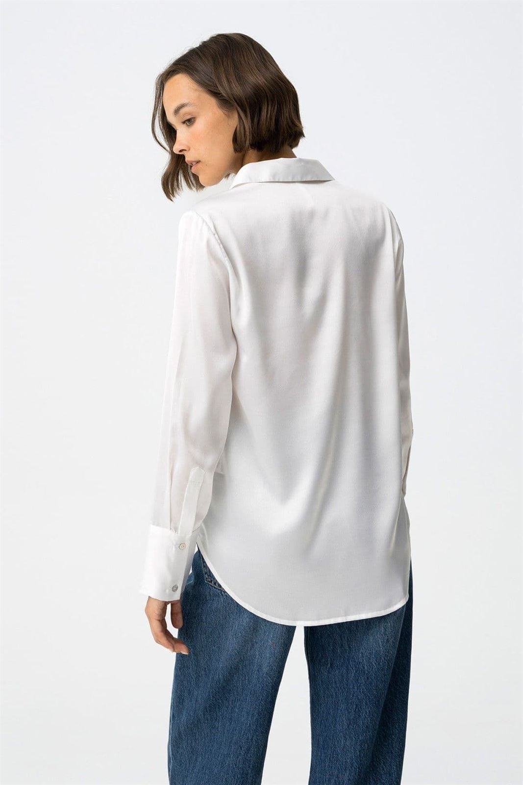 Camisa satinada banca, Capricho - Imagen 3