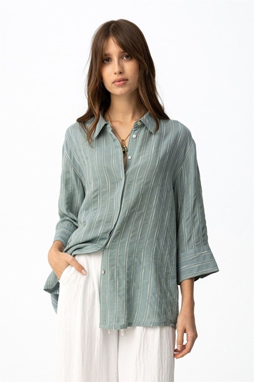 Camisa verde rayas oversize, - Imagen 2