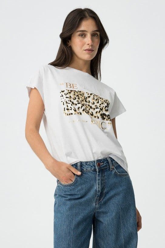 Camiseta blanca leopardo y dorados, Madrid - Imagen 3