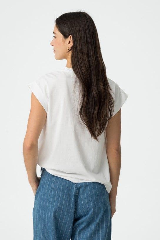 Camiseta bordado granate y frunce, Cammie - Imagen 3
