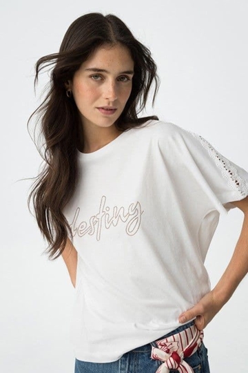 Camiseta bordados granate, Enrica - Imagen 2