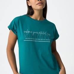 Camiseta con estampado frontal bordado, Carmo - Imagen 1