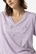 Camiseta lila de pico con Texto y perlas, Phoebe - Imagen 2