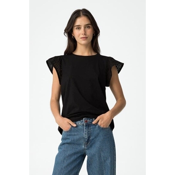 Camiseta negra con Mangas en Bordado Inglés, Graciosa - Imagen 2