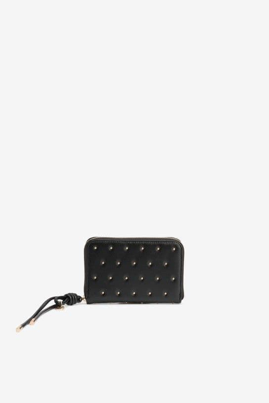 Cartera negra tachas doradas - Imagen 1