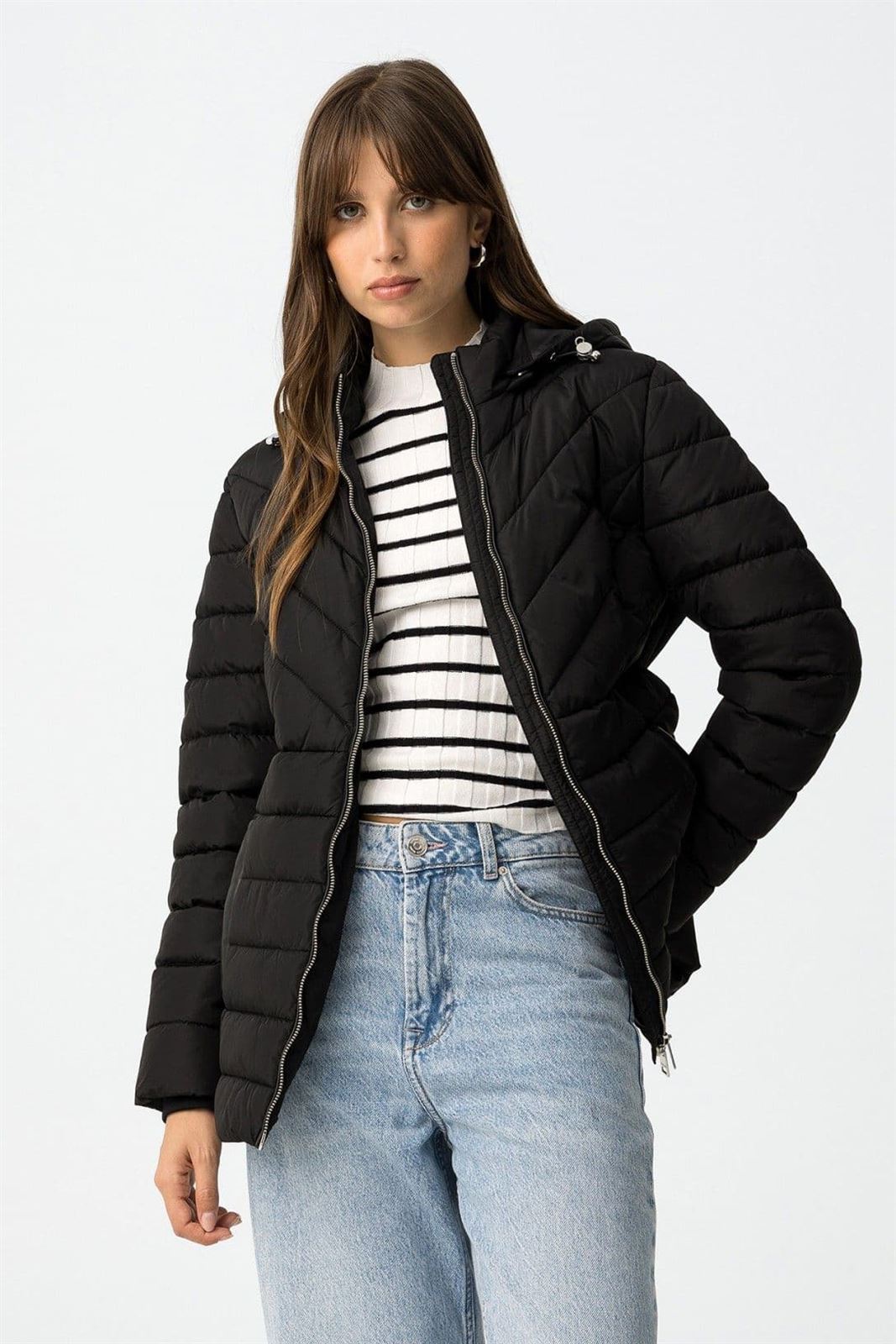 Cazadora acolchada negra, Pennye - Imagen 4