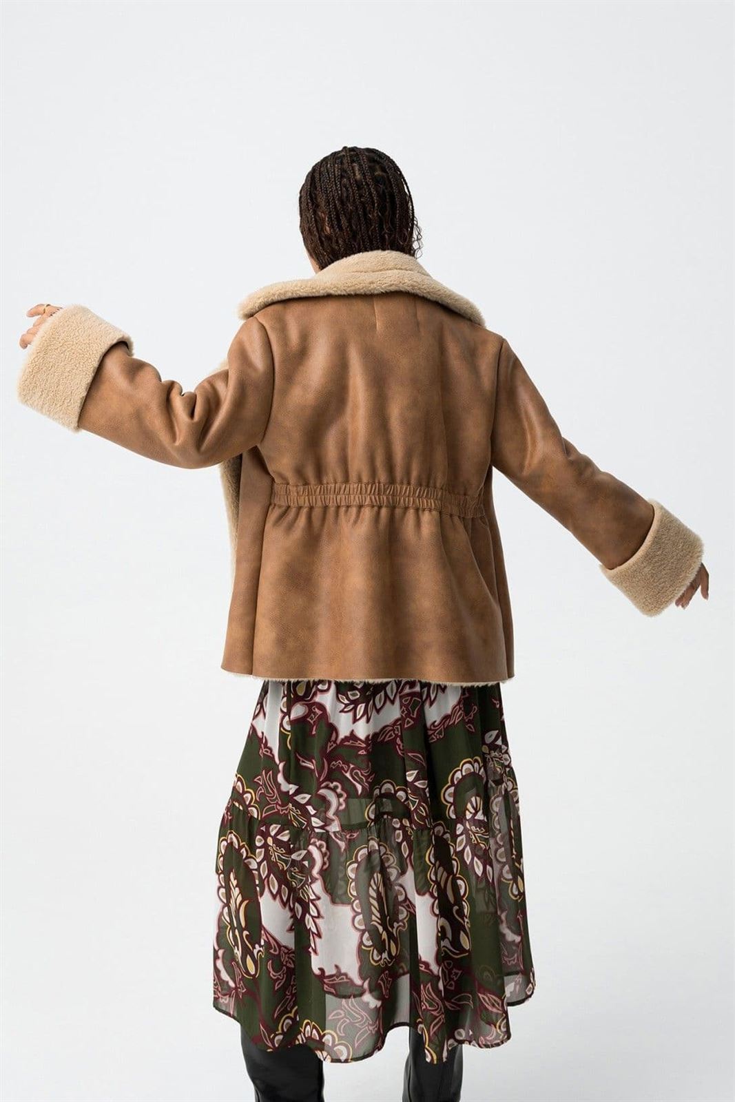 Chaqueta camel relajada, Casey - Imagen 4