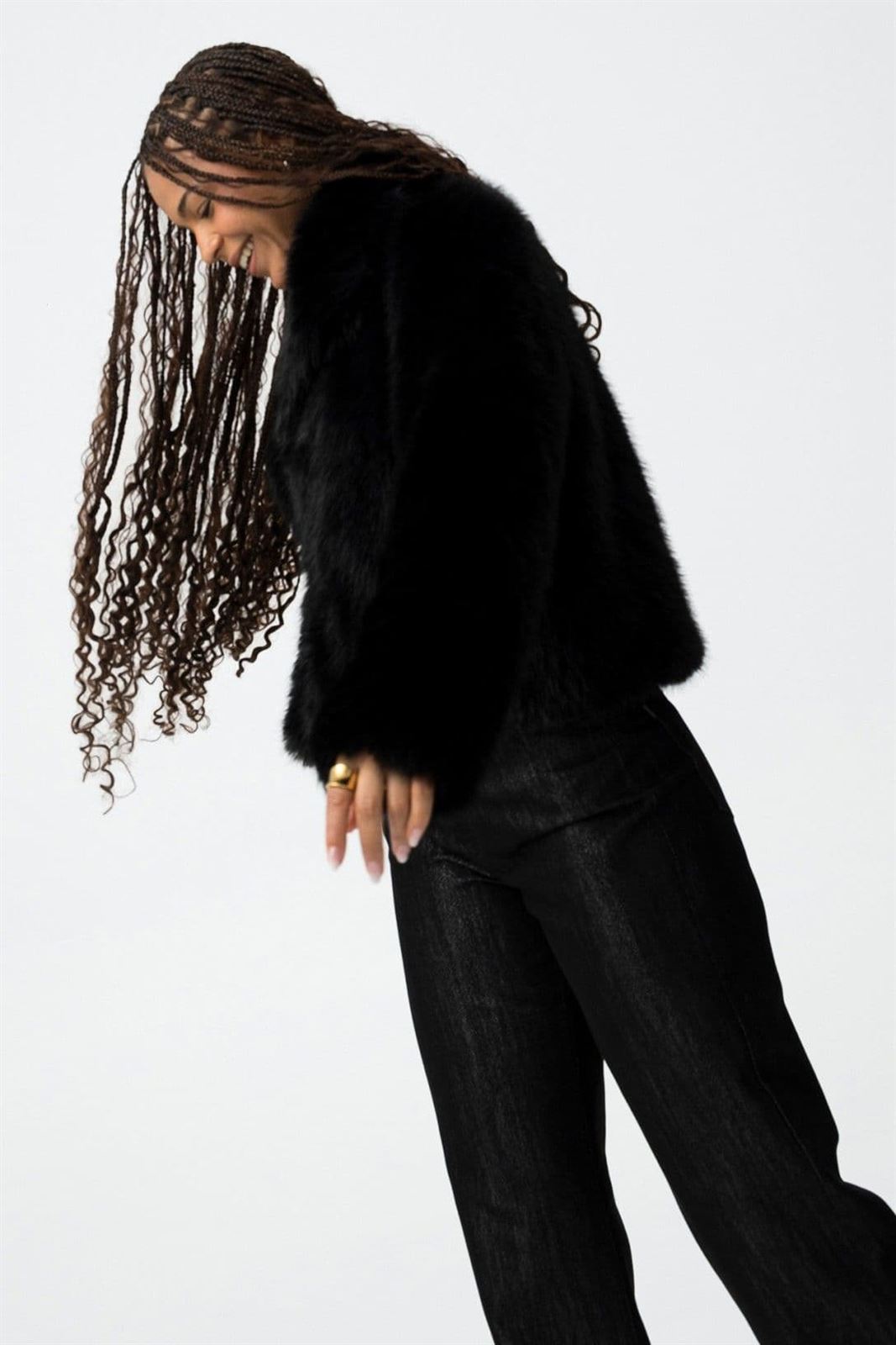 Chaqueta Corta Pelo negro, Thretha - Imagen 3