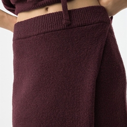 Falda burdeos, Erica - Imagen 2