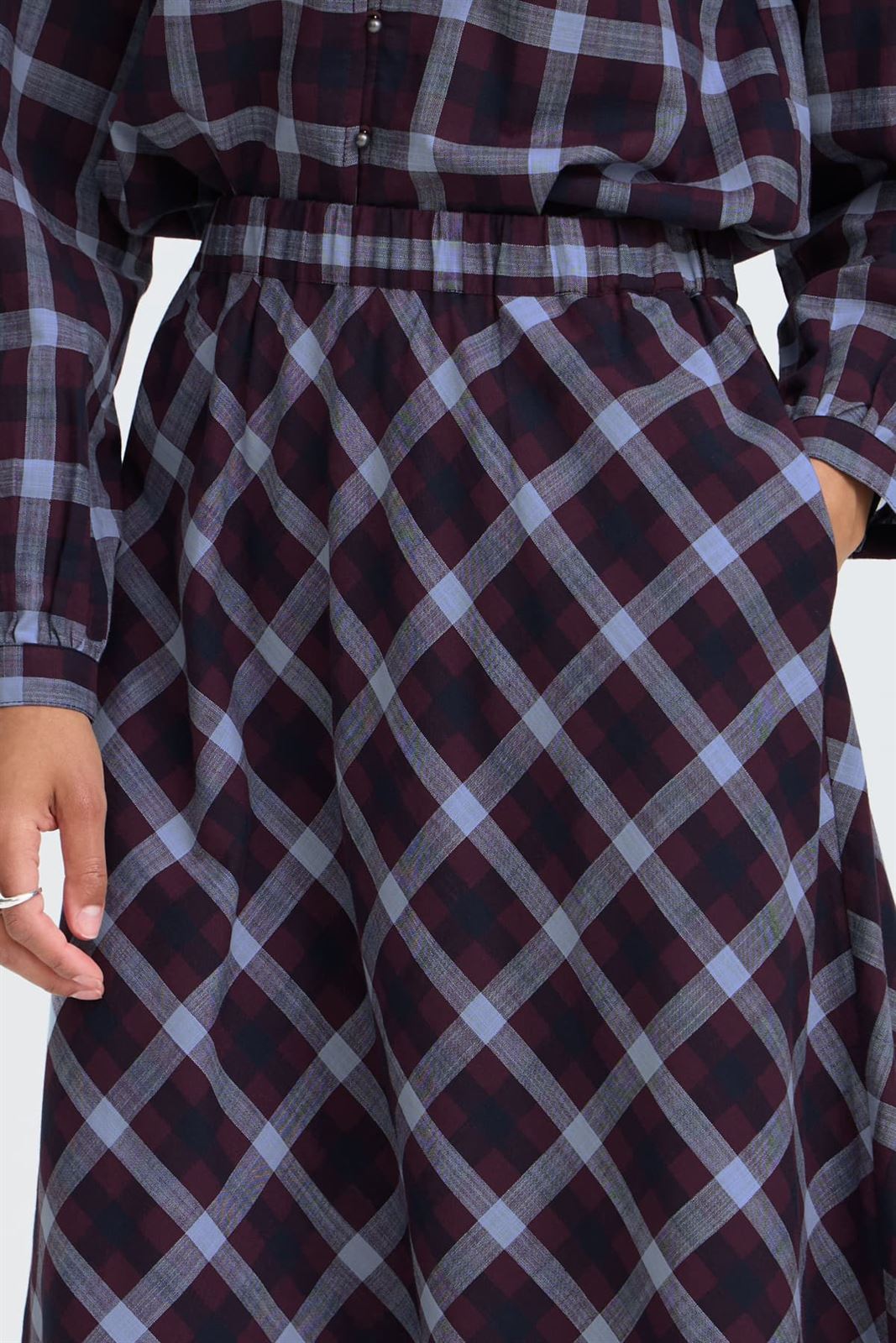 Falda midi de cuadros B.young, Flanny - burdeos y azul - Imagen 6