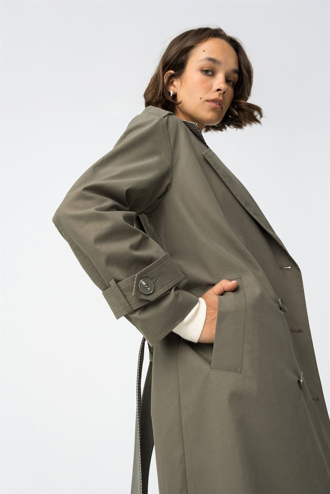 Gabardina larga, Megatrench - Imagen 7