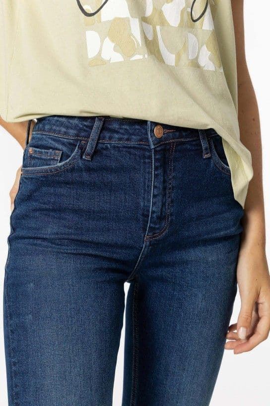 Jeans Jennifer Slim Fit Tiro Alto - Imagen 4