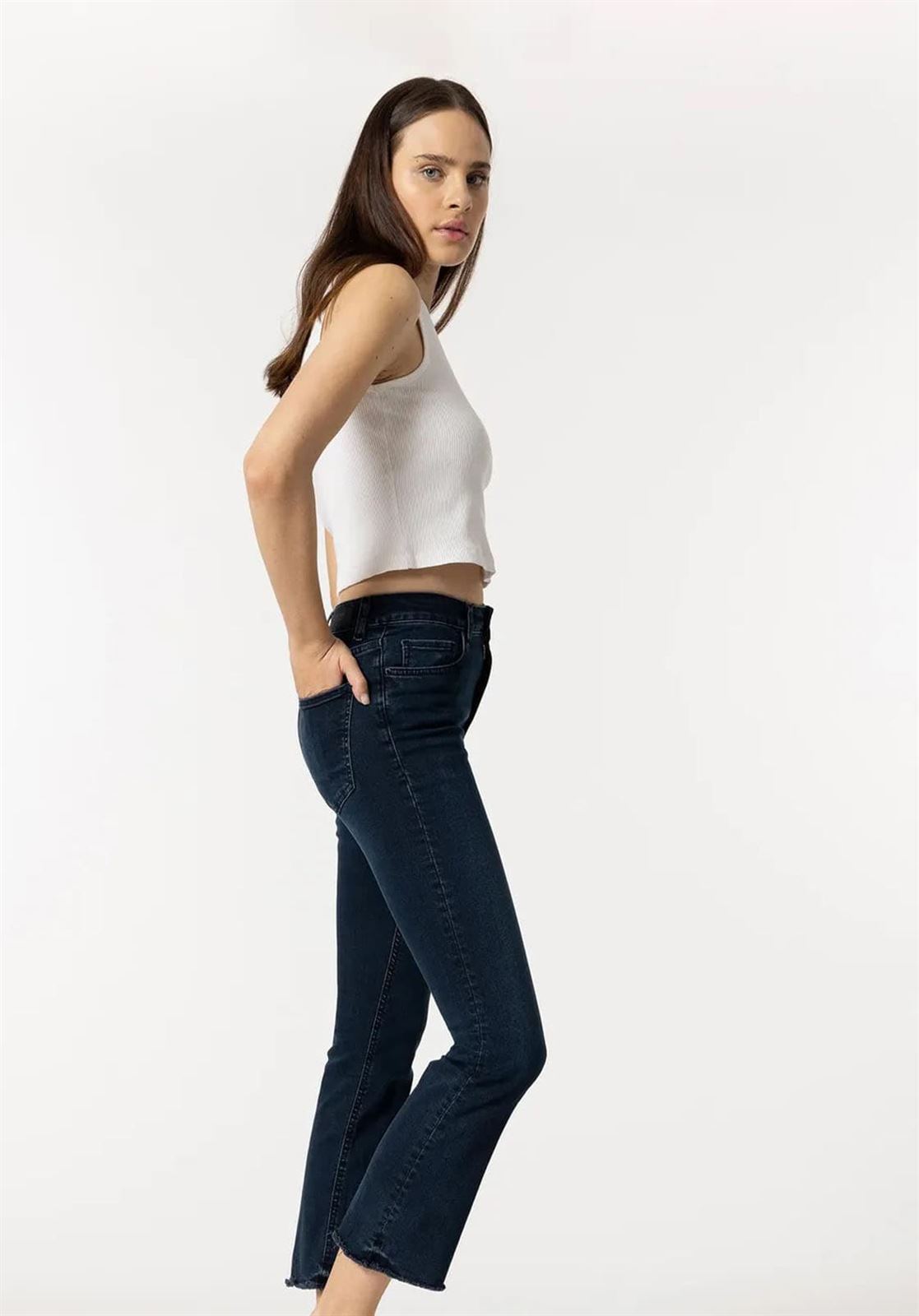 Jeans Megan_51 Cropped Flare Tiro Alto - Imagen 6