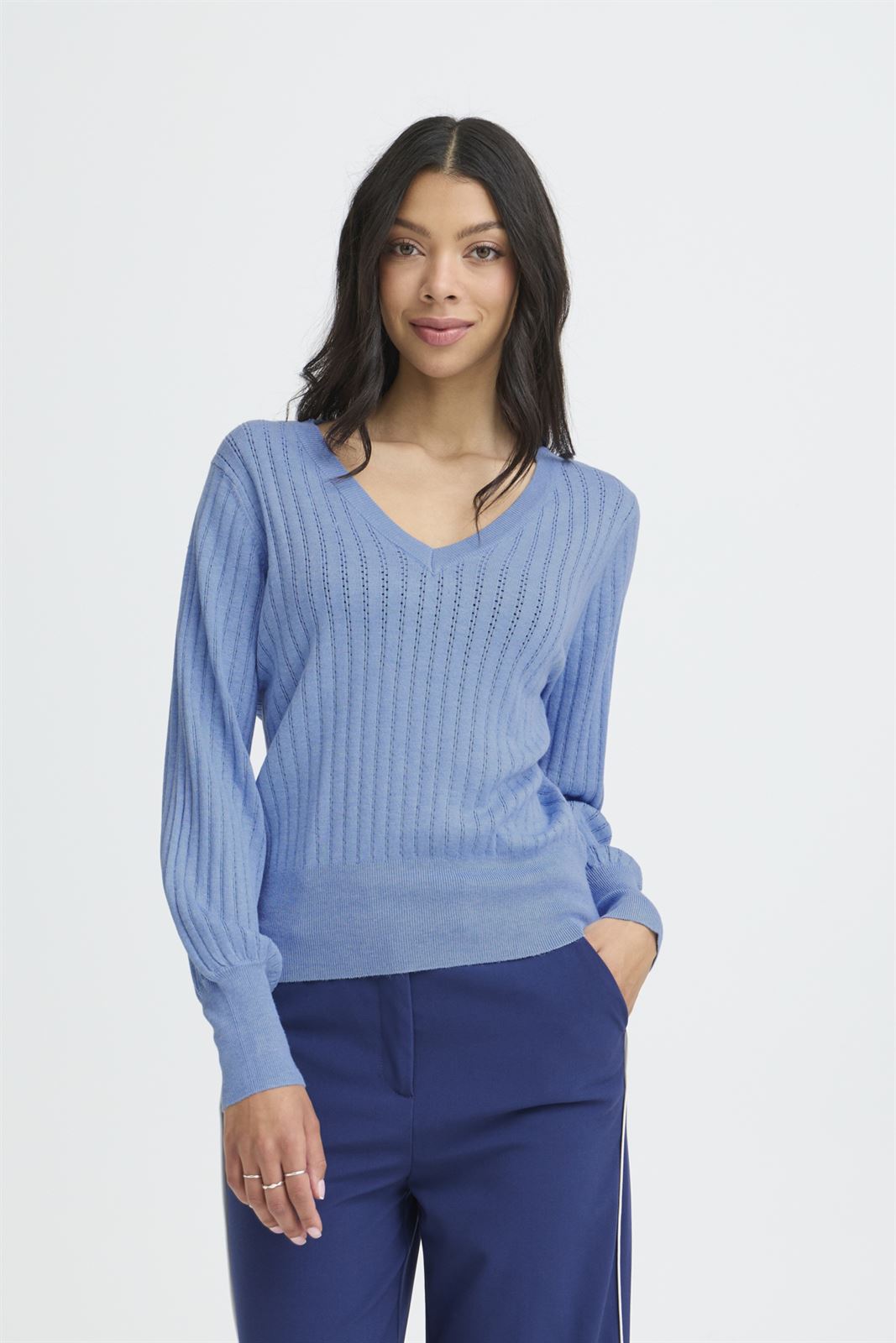 Jersey cuello pico azul, By Morla Vneck Pointelle - Imagen 1