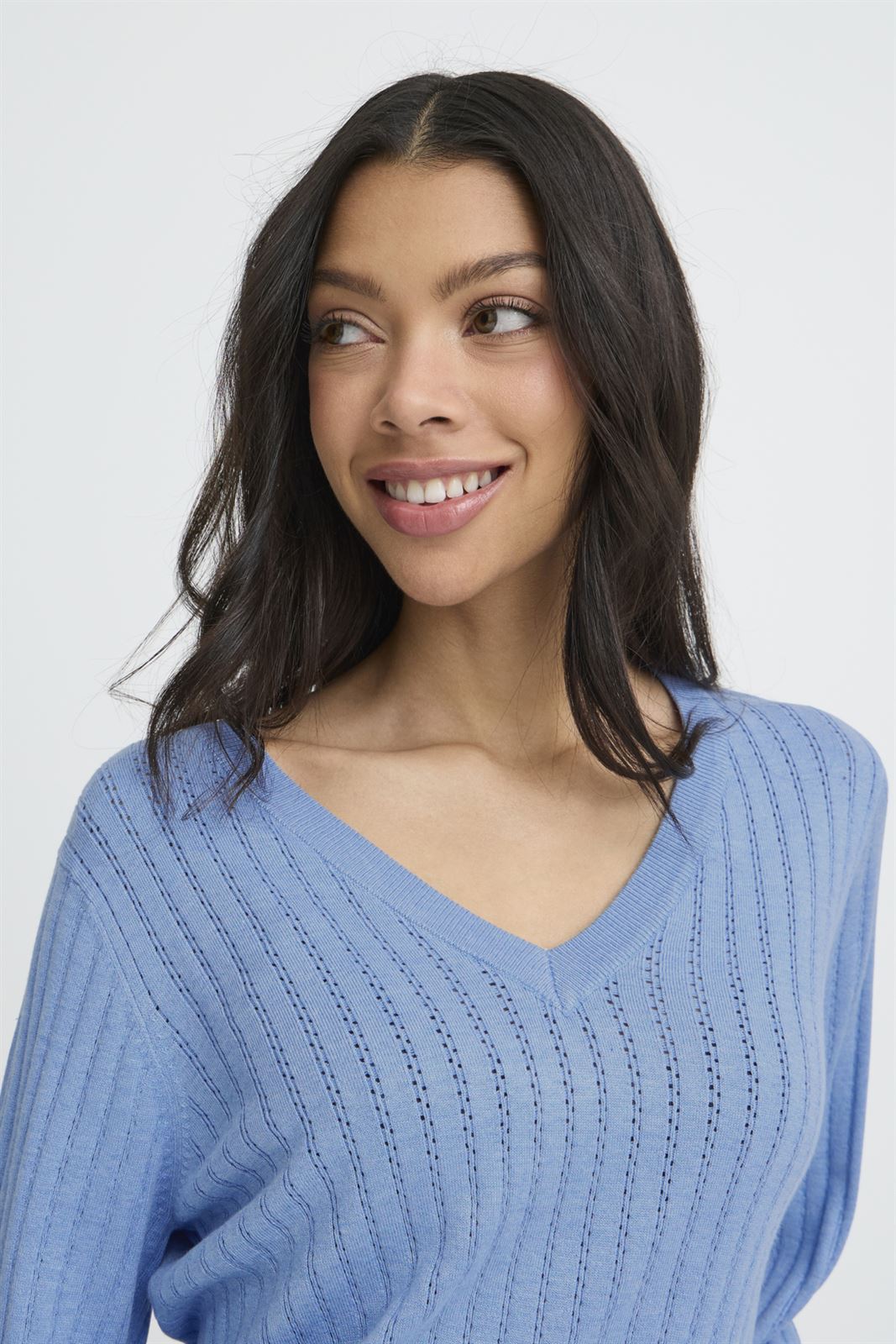 Jersey cuello pico azul, By Morla Vneck Pointelle - Imagen 3