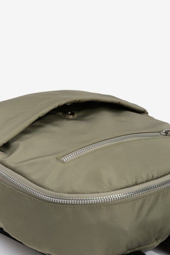 Mochila Acolchada de Nailon - Imagen 4