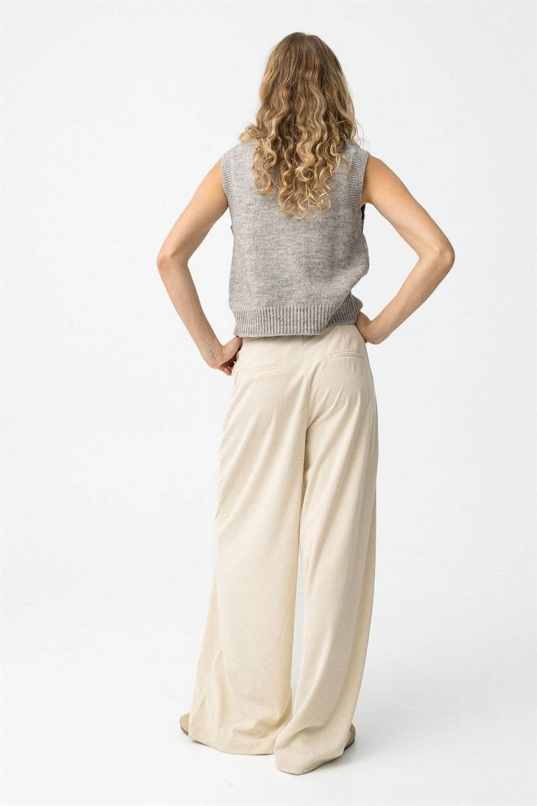 Pantalón ancho claro, Cardado - Imagen 4