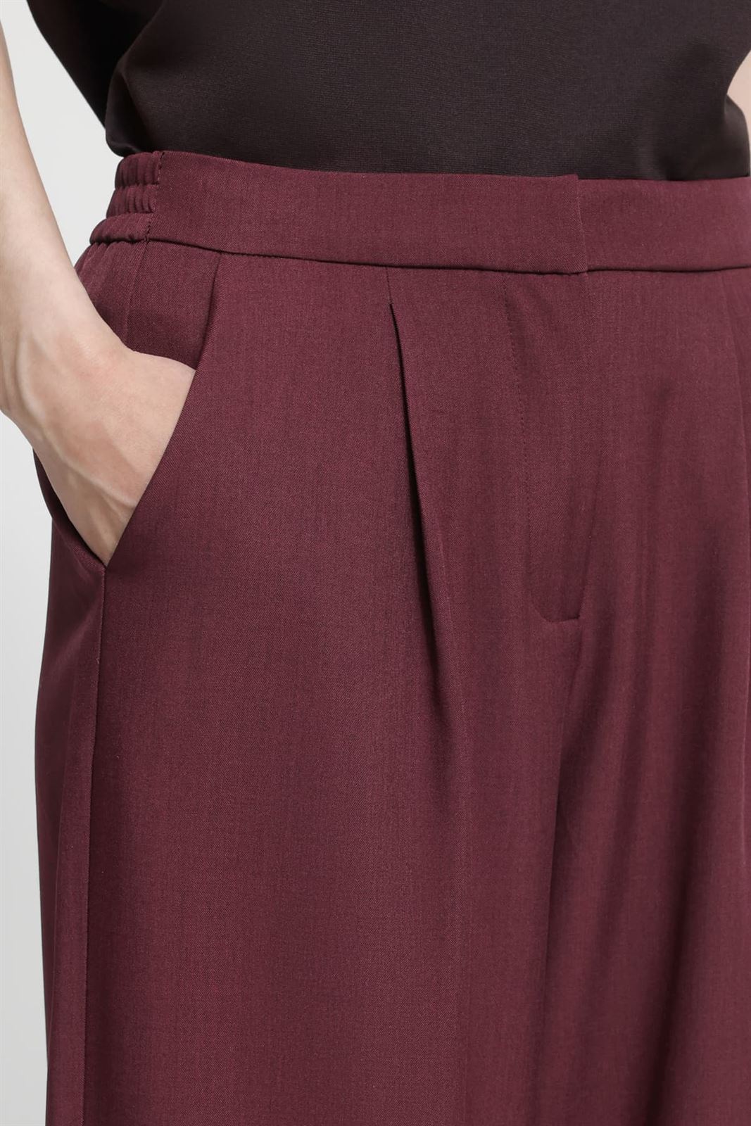 Pantalón barrel cintura alta Ichi, Fava- burdeos - Imagen 4