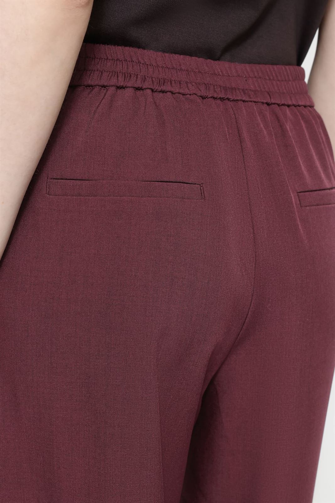 Pantalón barrel cintura alta Ichi, Fava- burdeos - Imagen 5