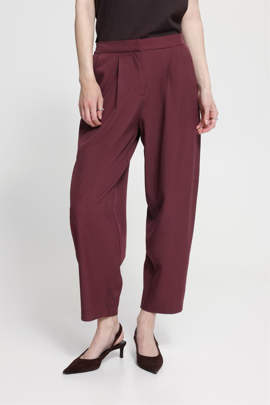 Pantalón barrel cintura alta Ichi, Fava- burdeos - Imagen 6