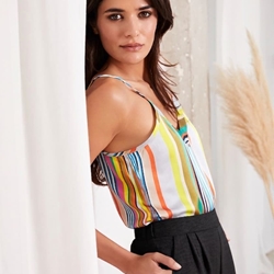 Pantalon croped negro, Mood - Imagen 2