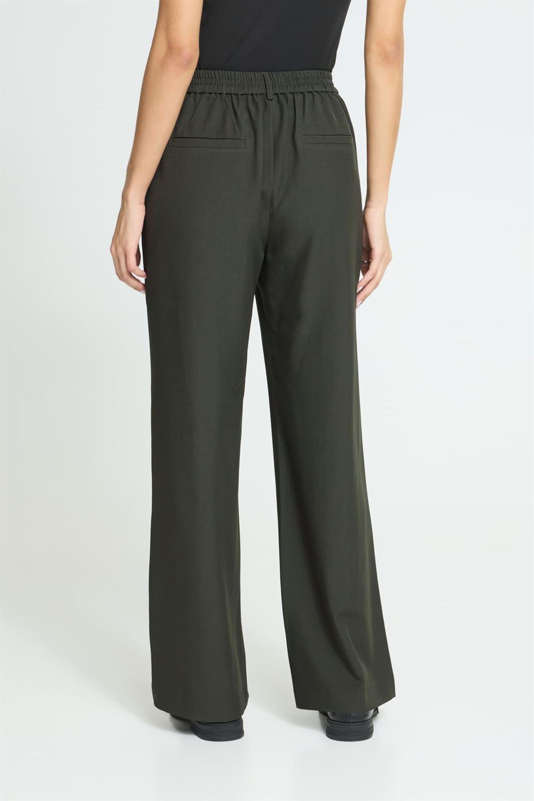 Pantalón Fava Wide de pierna ancha con pinzas Ichi - verde oscuro - Imagen 5