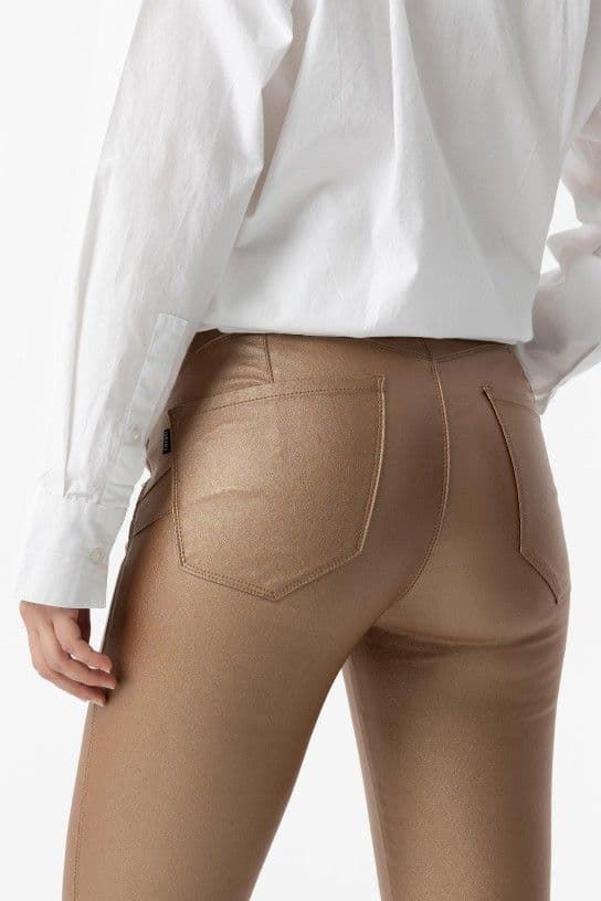 Pantalón Push-up_202 Skinny Tiro Alto C/ Brillo cobre - Imagen 6