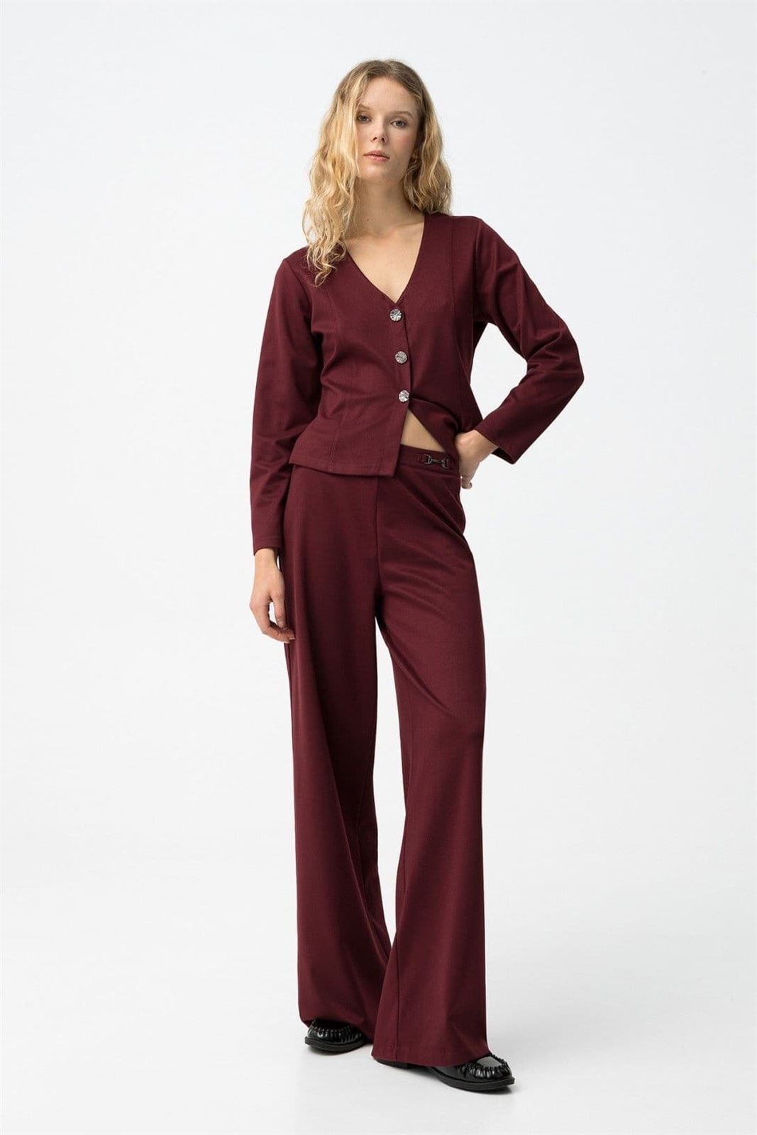 Pantalon recto color vino, Lotty - Imagen 1