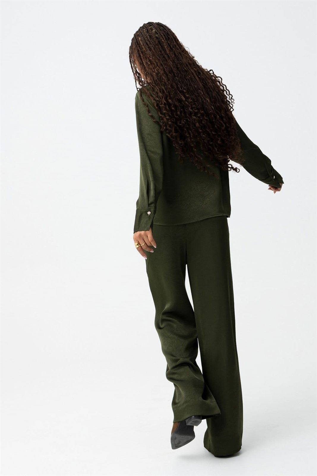 Pantalón textura verde, Marilu - Imagen 2