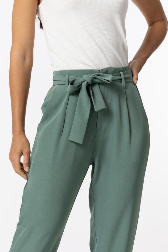 Pantalón verde bolsillos y lazo, Mikita - Imagen 3