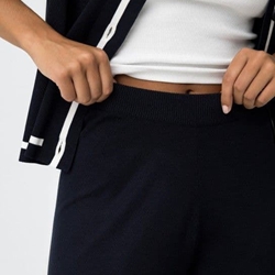 Pantalones azul marino anchos punto, Dero - Imagen 2