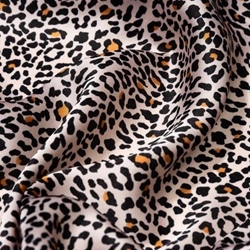 Pañuelo animal print - Imagen 2