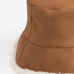 Sombrero camel con forro borreguillo - Imagen 2