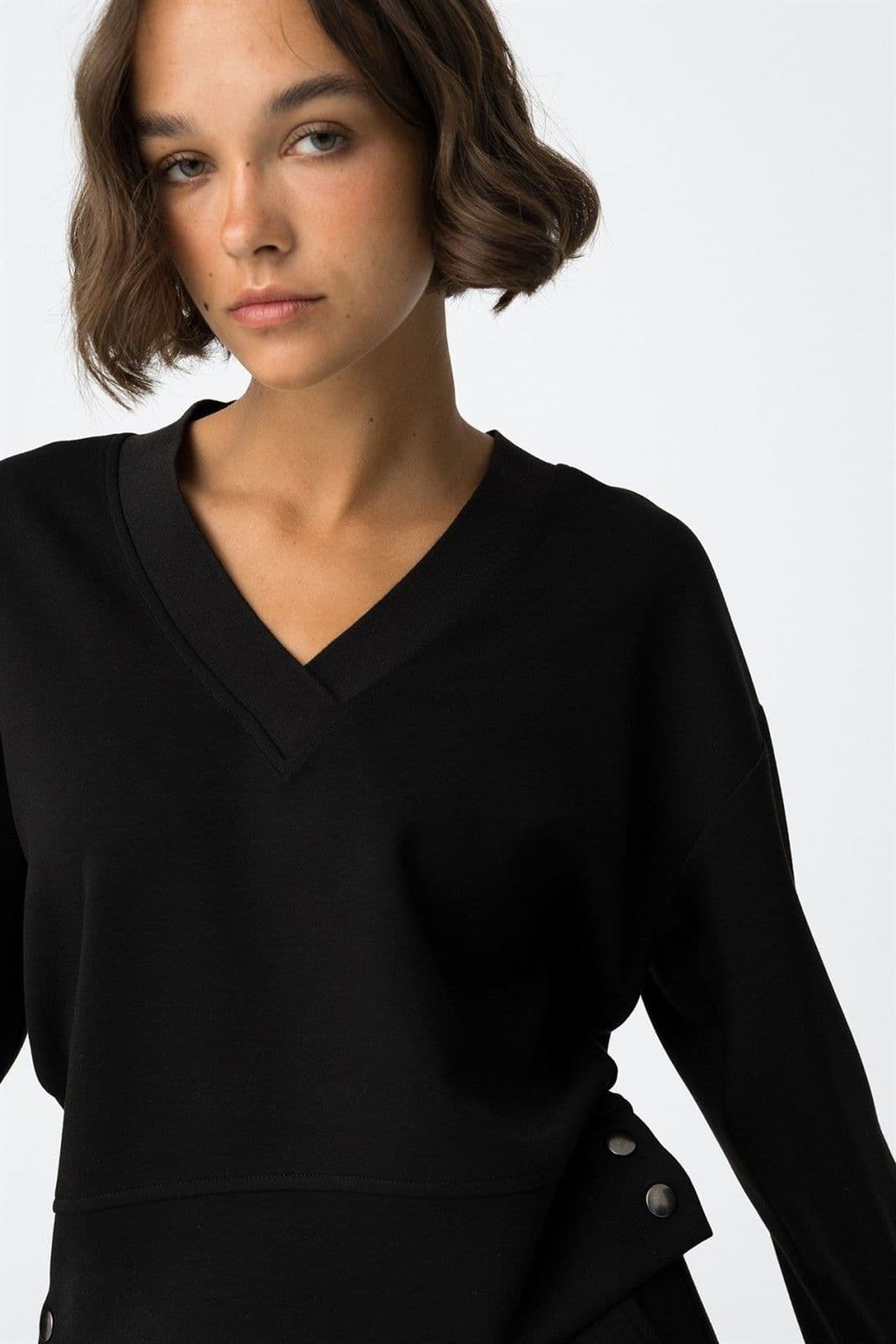 Sudadera negra con Botones Metálicos, Kenzina - Imagen 5