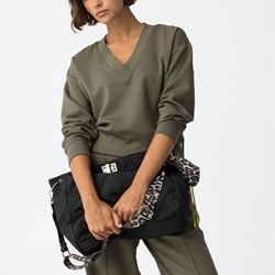 Sudadera verde con Botones Metálicos, Kenzina - Imagen 2