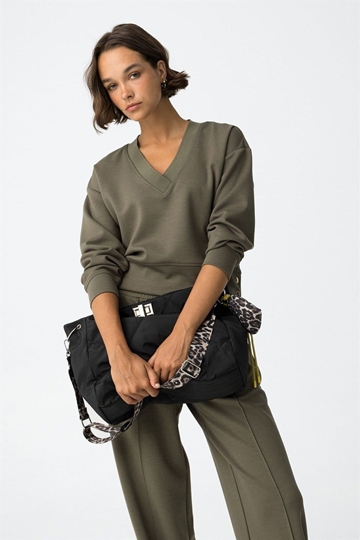 Sudadera verde con Botones Metálicos, Kenzina - Imagen 2