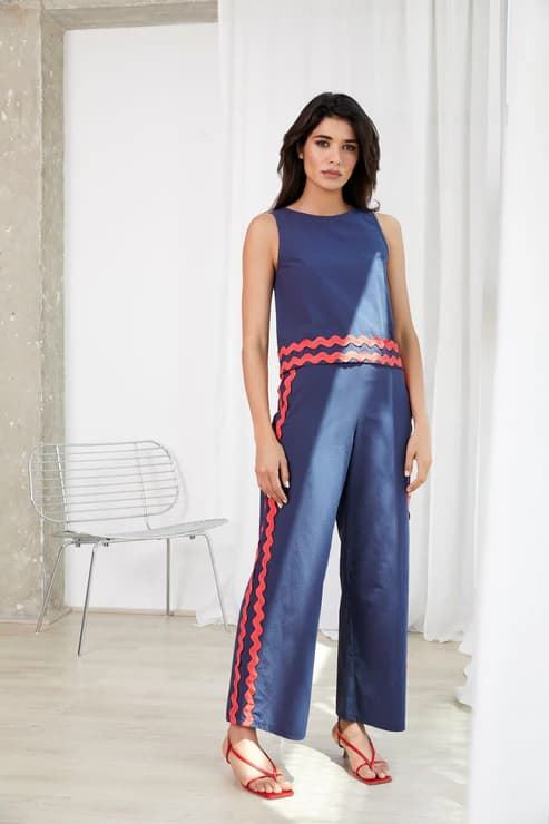 Top azul detalles rojos, Love - Imagen 5