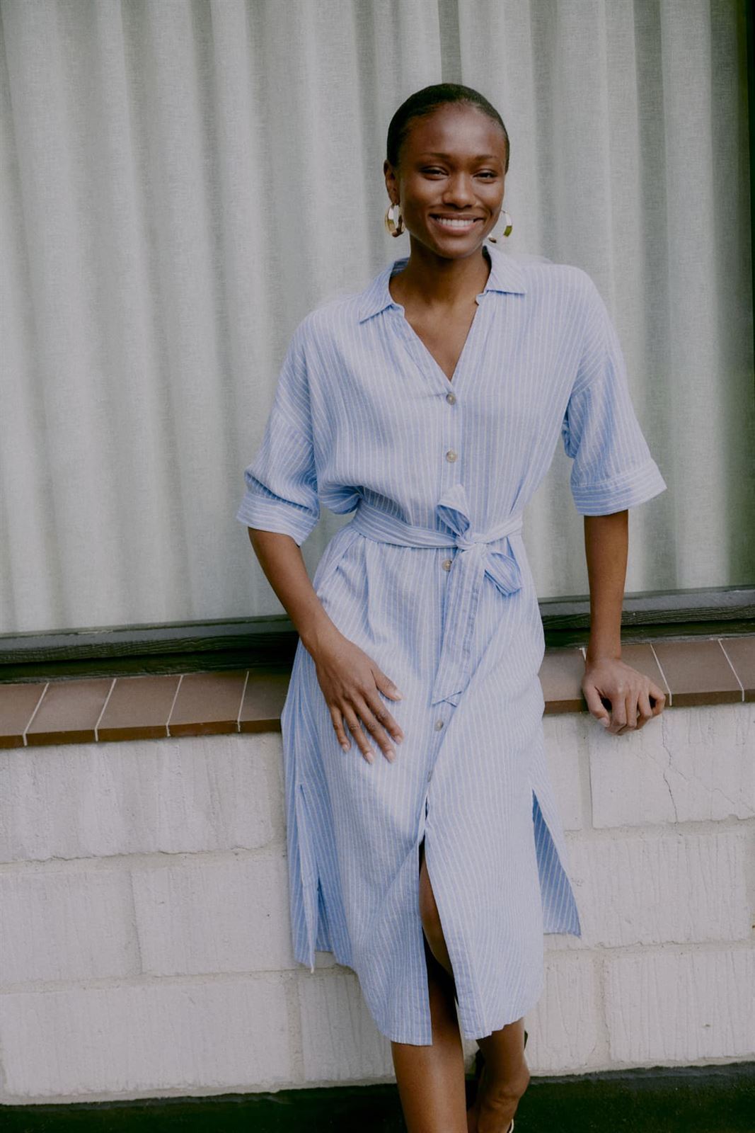 Vestido camisero azul con rayas blancas,By Falakka - Imagen 1