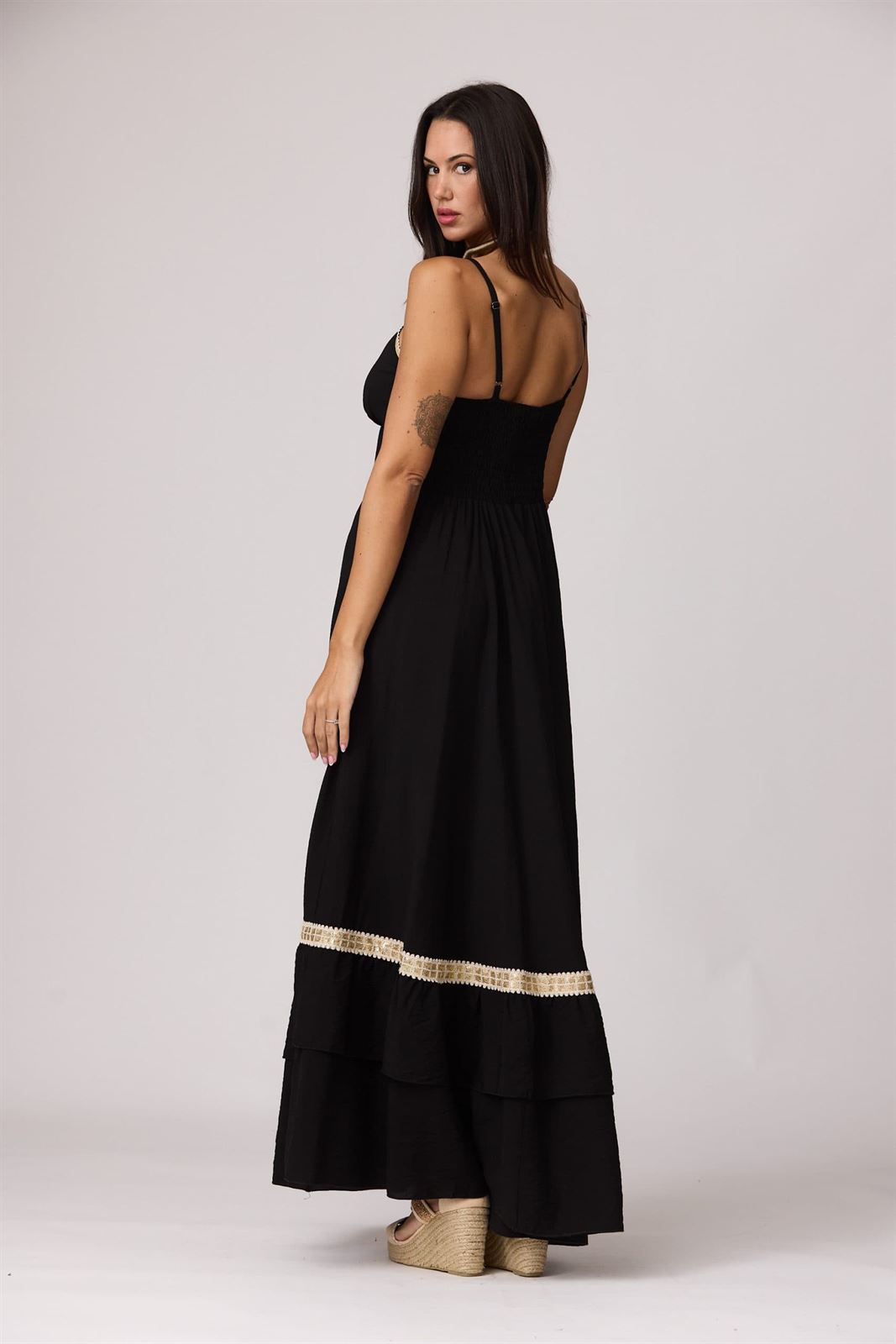 Vestido largo negro pasamaneria, Linda - Imagen 2